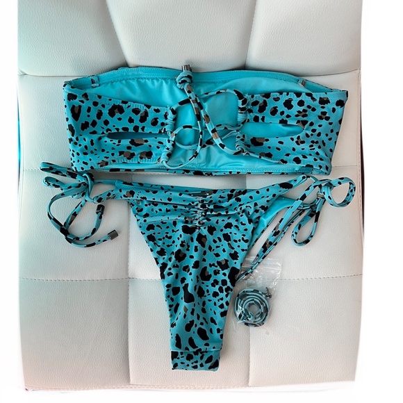 Victoria's Secret Swim Set Strappy Ruched Brazilian Blue Leopard 2 Piece S NEW - Picture 9 of 14